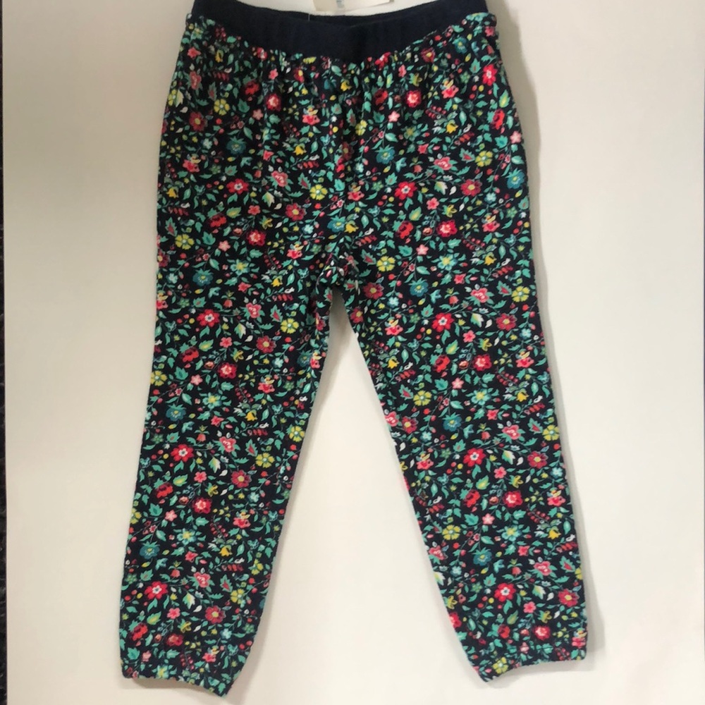🆕 GAP Soft floral joggers